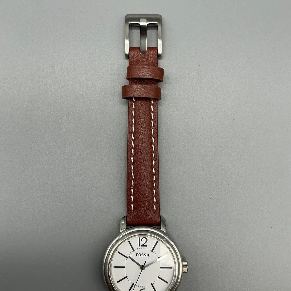 Fossil ES-2108 Womens Watch 32mm Classic White Dial Brown Leather New Battery